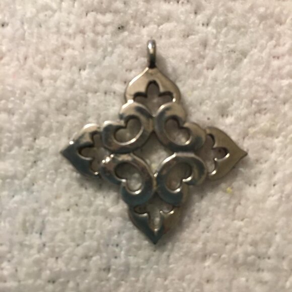 Sterling Silver Fleur De Lis Pointed Square Pendant - Picture 4 of 15